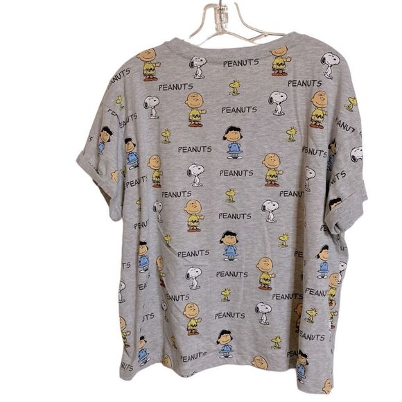 Peanuts Character Plus Size 1X Casual Tee Shirt - Picture 2 of 6